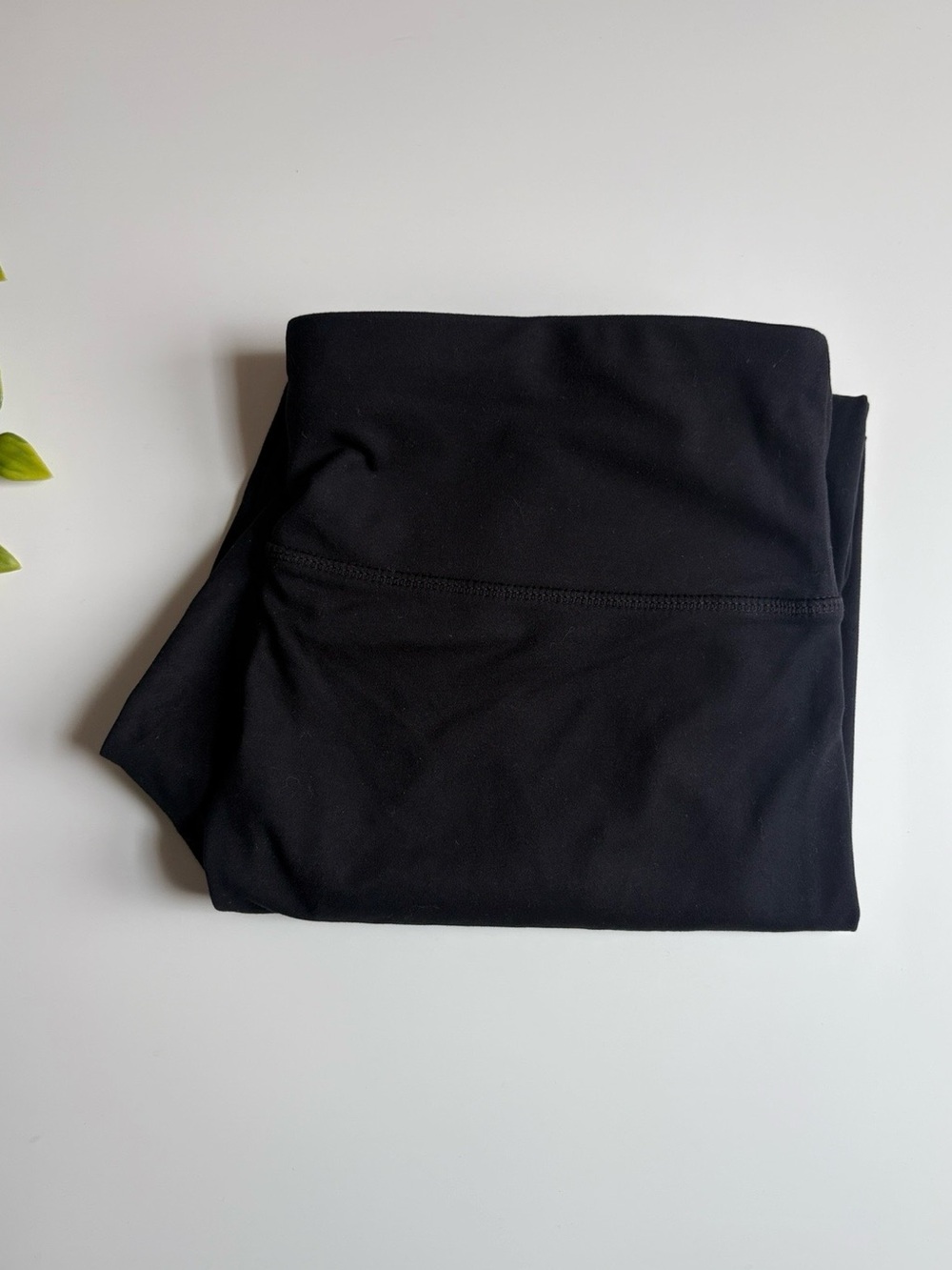 NWT calvin klein women’s black leggings